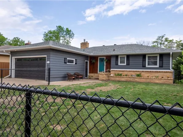 2126 Hogeboom Avenue, Eau Claire, WI 54701