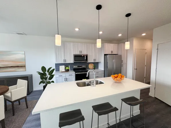 29X, 4900 W 29th Ave #200, Denver, CO 80212