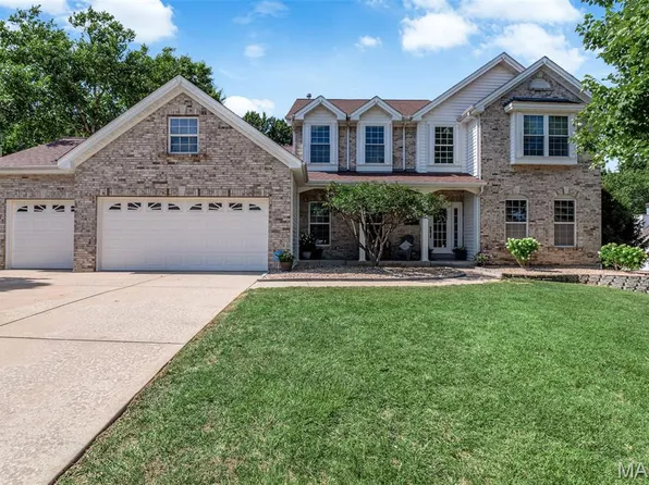 5701 Wrenwyck Pl, Weldon Spring, MO 63304
