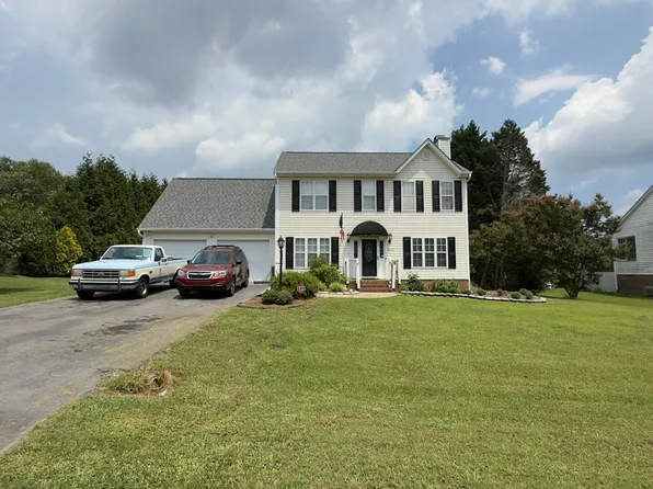 4715 Fieldspring Rd, Clemmons, NC 27012