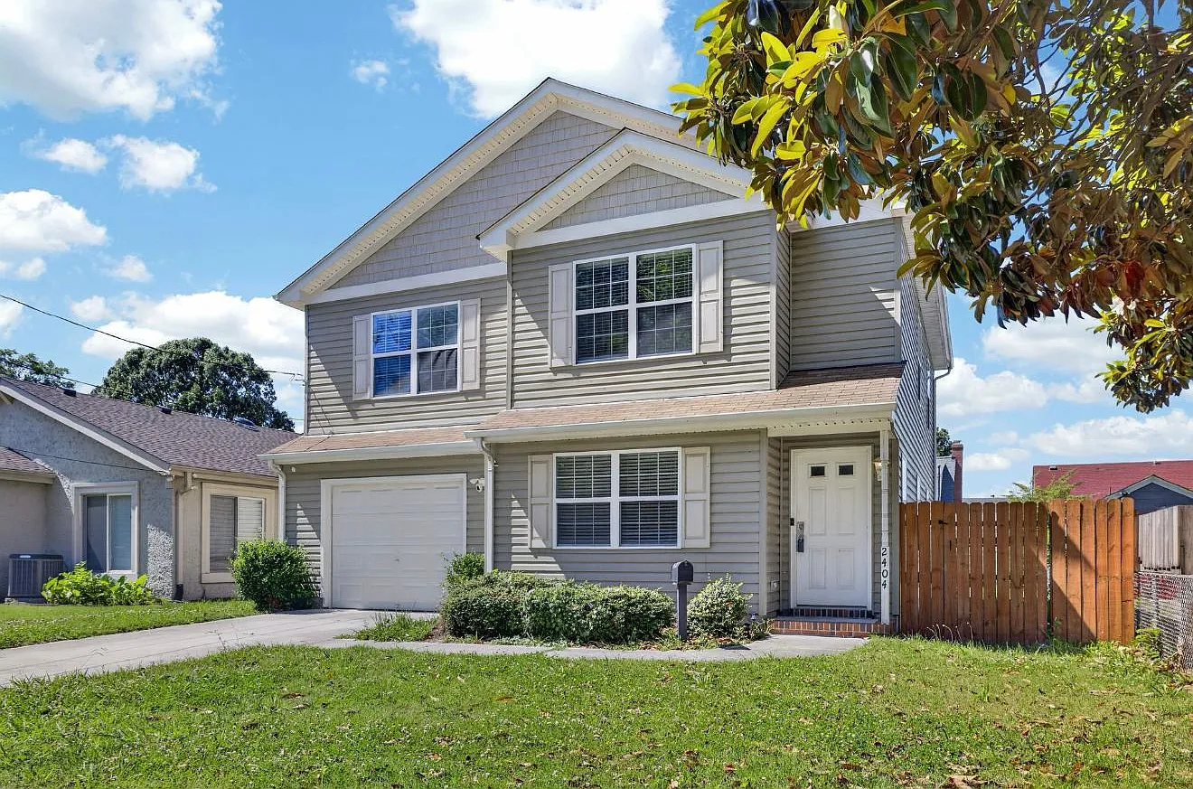 3 bed, 2.5 bath, 2058 sqft, $3,400 — Photo 1