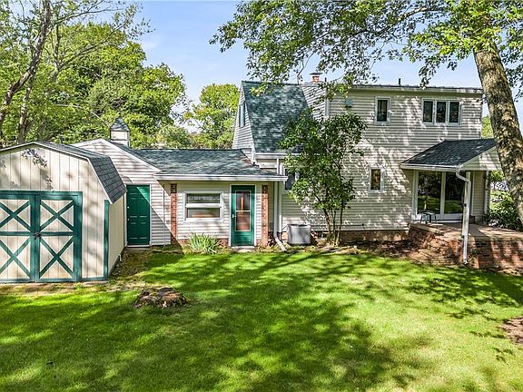 4th image of 8015 Elmhurst Dr