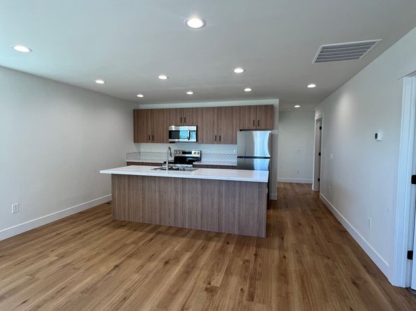701 Yale Ave #C