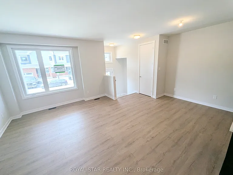 127 Beebalm Cres — Photo 4