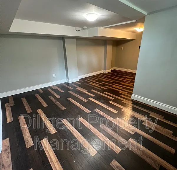 642 Bolivar St #MAIN FLOOR — Photo 60