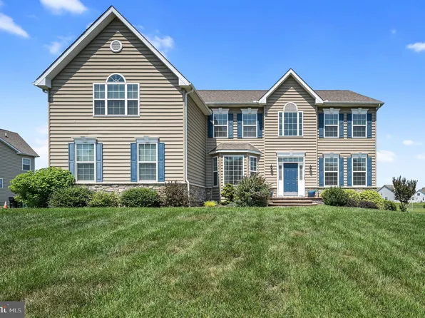 216 Shapley Dr, Smyrna, DE 19977