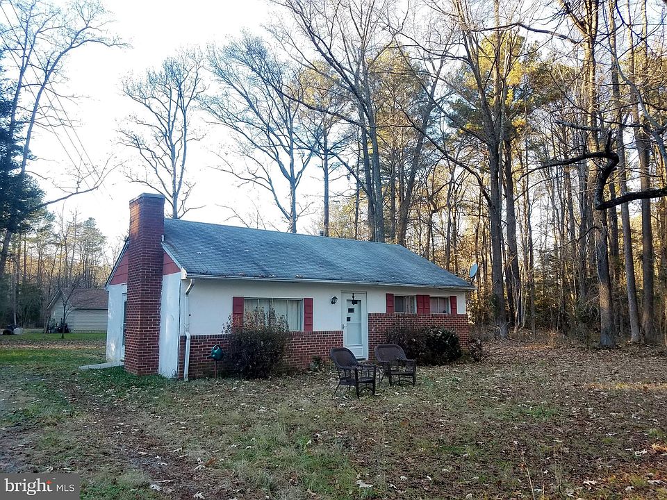 1st image of 267 Shorewood Dr