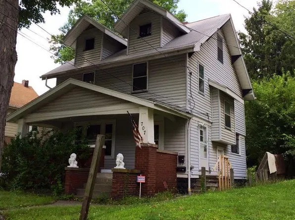 705 Hazel St #707, Akron, OH 44305