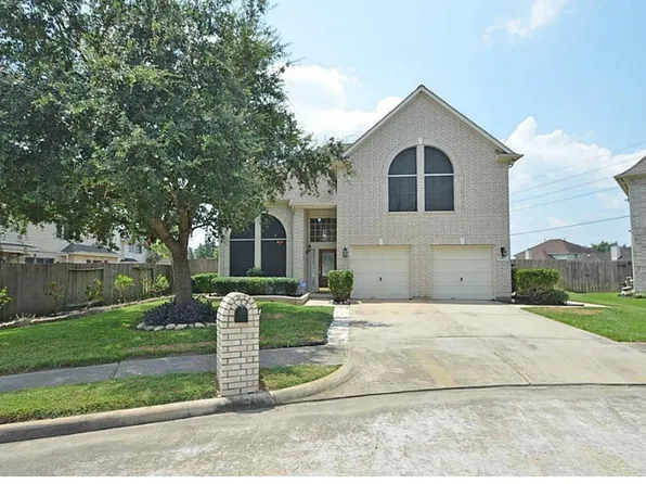 1407 Deer Knoll Ct, Fresno, TX 77545
