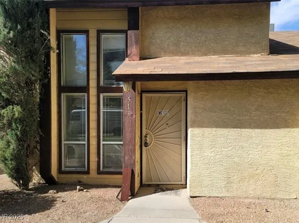 513 Kristin Ln, Henderson, NV 89011