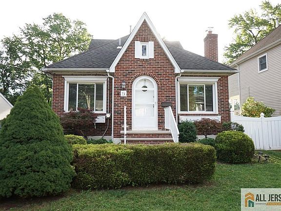 4th image of 34 Rutgers Ave