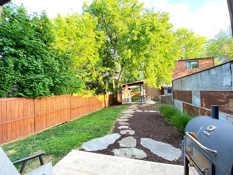 2606 N Pershing Dr #A — Photo 2