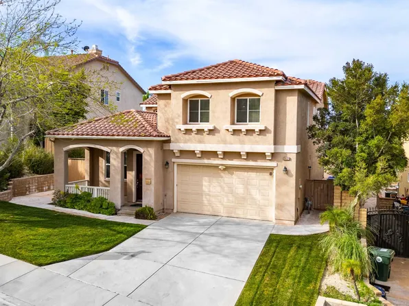 28521 Meadow Heights Ct, Santa Clarita, CA 91387