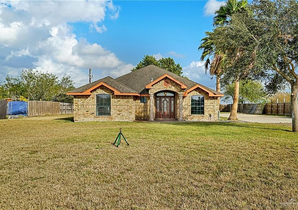1st image of 2813 Island Dr