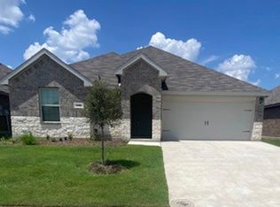 906 Tuxford Dr, Ennis, TX 75119