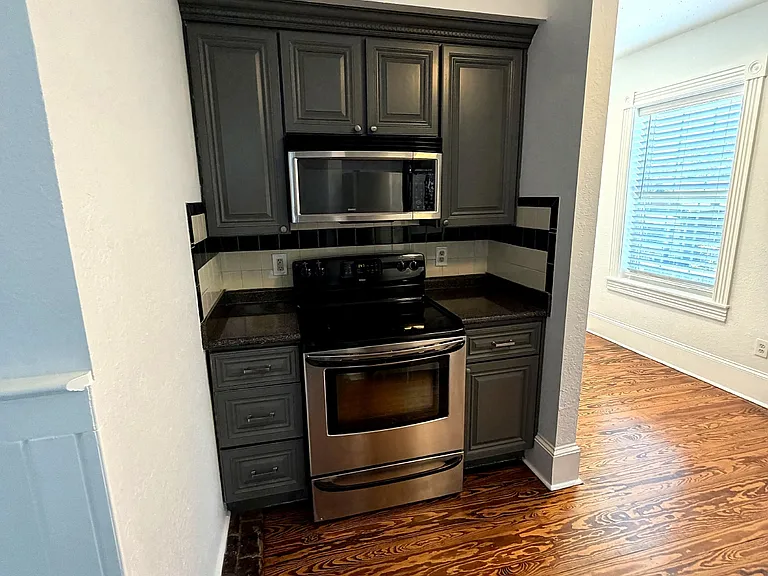 616 E Gwinnett St — Photo 5
