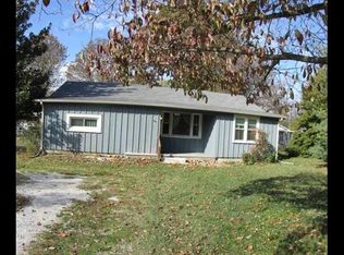 883 S Scenic Ave, Springfield, MO 65802