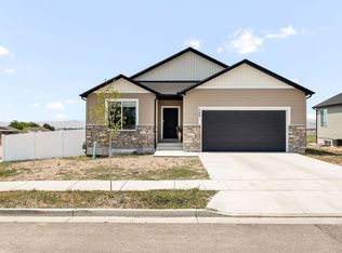 735 N 300 W, Smithfield, UT 84335