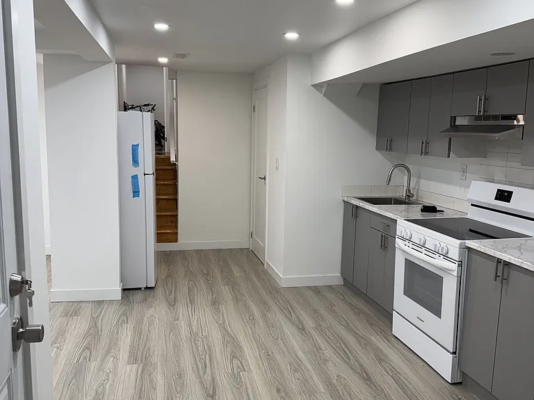 13 Turner Ct S — Photo 5