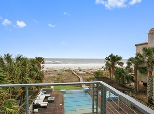 2061 Beach Ave, Atlantic Beach, FL 32233