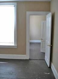 3rd image of 609 Steiner Ave
