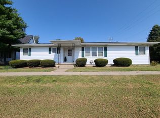 207 W Nodaway St, Oregon, MO 64473