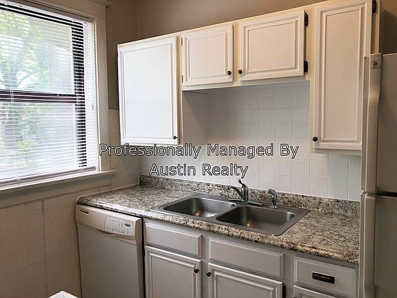4th image of 2029 Alfred Ave #1F