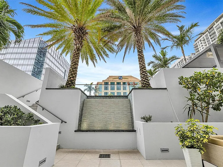 100 E Las Olas Blvd #1701 — Photo 34