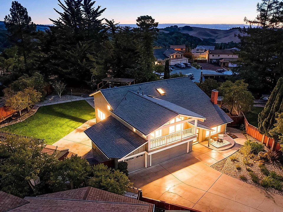 1st image of 3607 Siskiyou Ct