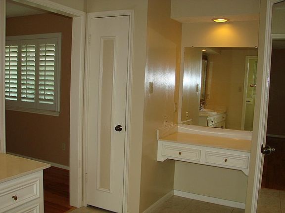 2nd image of 22938 Provincial Blvd
