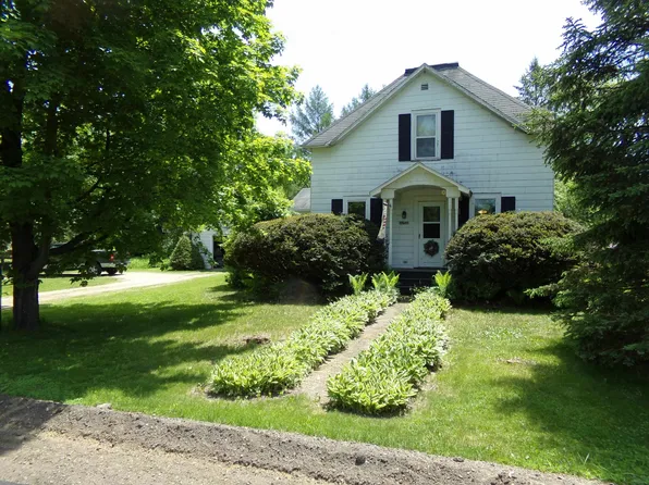 14241 County Road West Rd W, Mountain, WI 54149