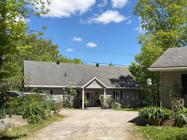 137 Pickerel Point Rd, Georgian Bay, ON L0K 1S0