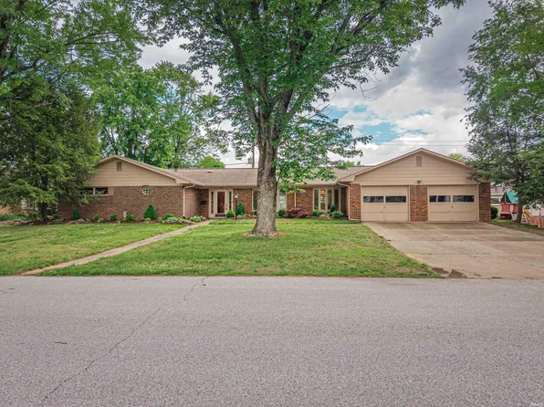 1616 Burnett Ln, Vincennes, IN 47591