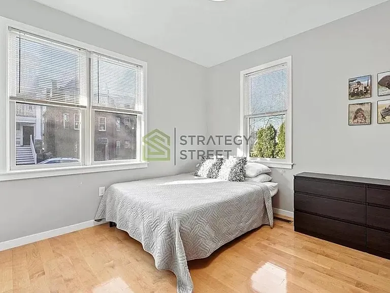 246 Boston St — Photo 6
