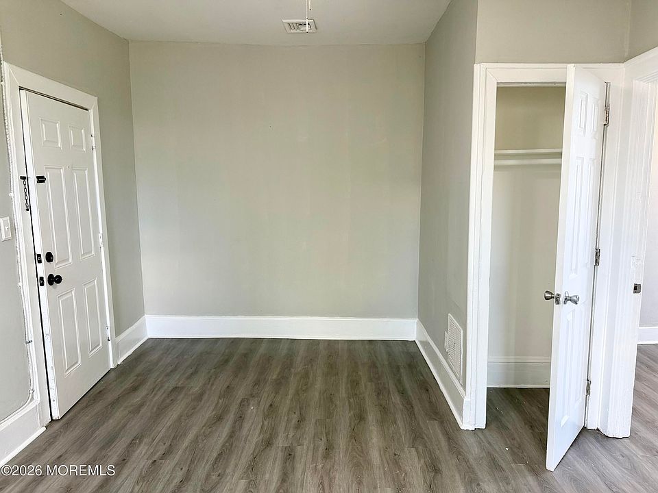 1st image of 37 2nd Ave APT 6