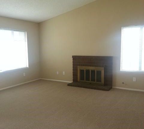 3rd image of 5377 Aster St