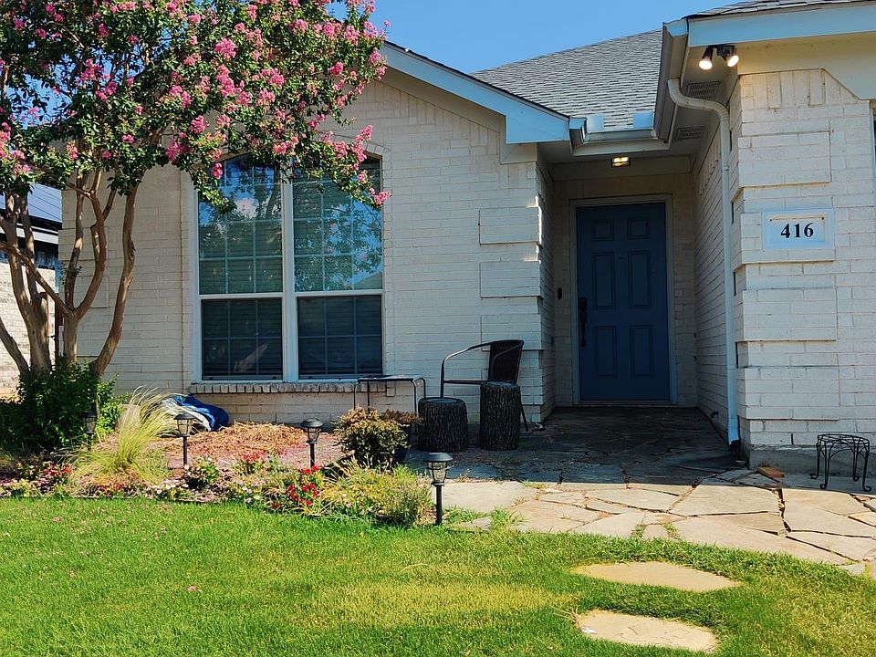 1st image of 416 Shadow Grass Ave