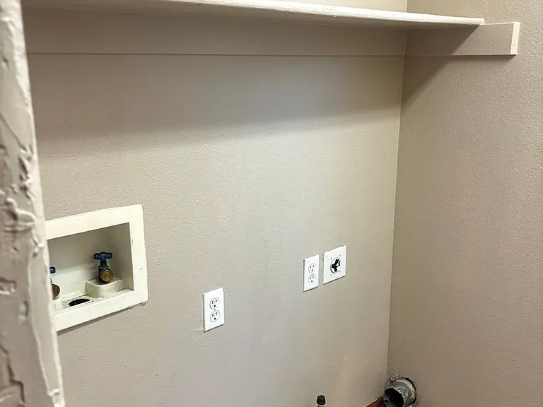 10318 Ravenswood Ln — Photo 8