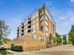 1720 Oak Ave UNIT 806, Evanston, IL 60201