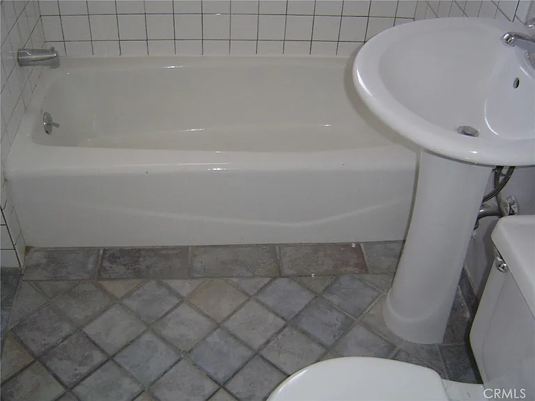 3260 Main St — Photo 11