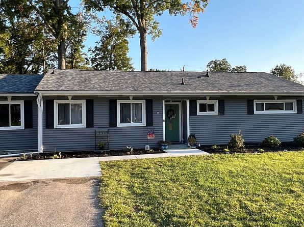 211 Forest View Dr