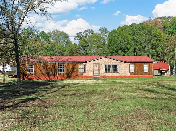 262 Hanson Dr, Doyline, LA 71023