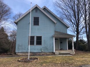 31 Tatem St, Putnam, CT 06260