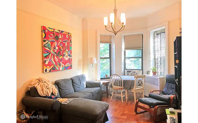 Rented by Douglas Elliman | media 15