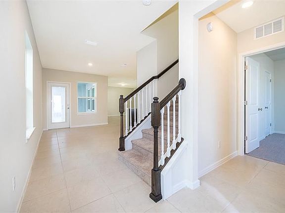 3rd image of 1909 Summer Serenity Dr