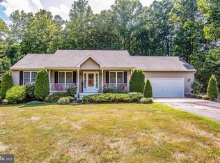 8400 Swan Woods Rd, Rhoadesville, VA 22542