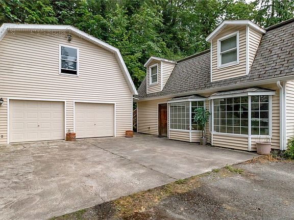 3rd image of 28437 152nd Ave SE