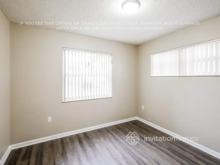 10061 SW 222nd St — Photo 13