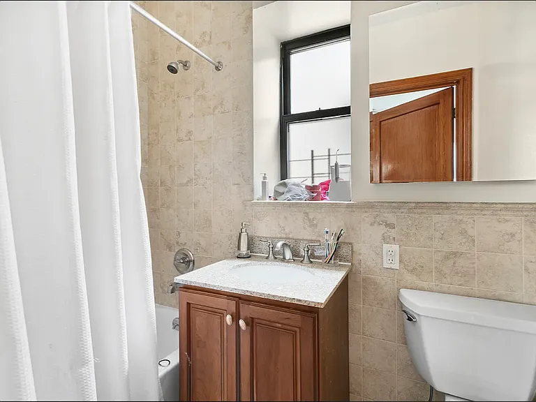 65 W 70th St #6S — Photo 8