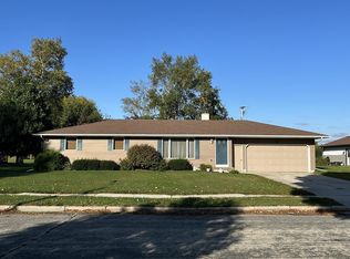 1403 3rd St, Kewaunee, WI 54216